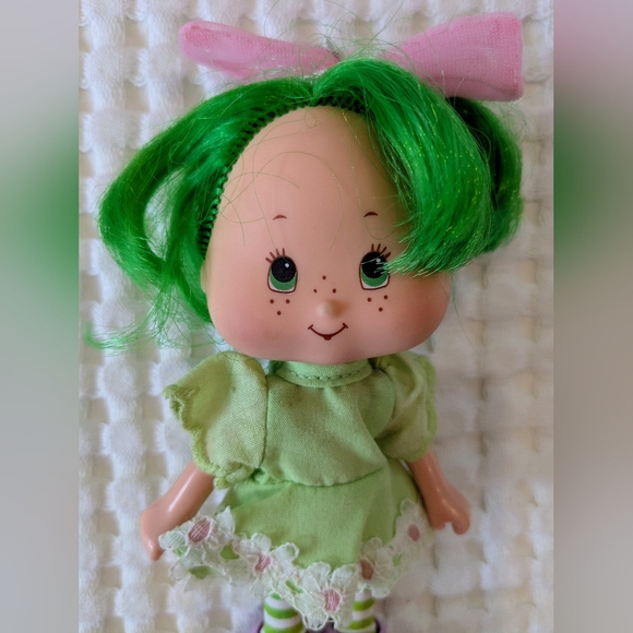 Vintage Lime Chiffon Strawberry Shortcake Kennar Doll With Outfit - Picture 2 of 9